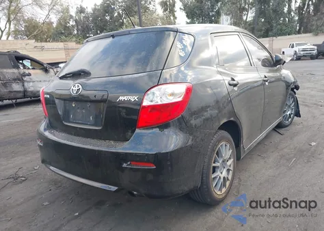 2009 Toyota Matrix z USA, uszkodzony, nr VIN 2T1KU40E79C140131